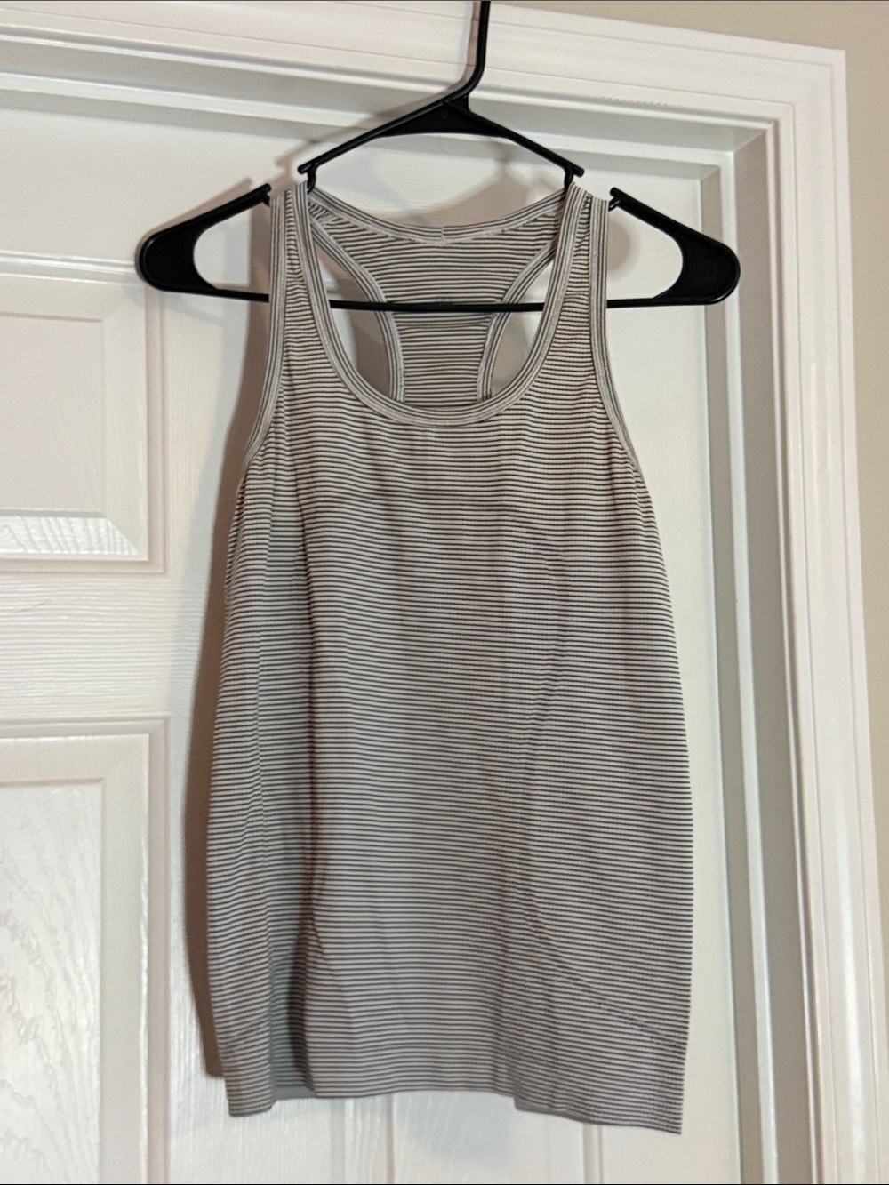 Lululemon Women’s Striped Tank Top - Black/White Racerback